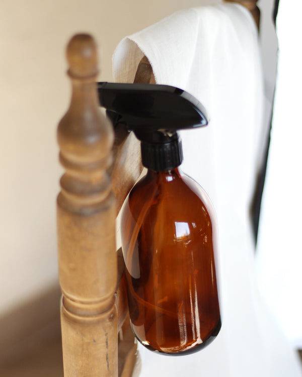 Ampolla de vidre Ambre amb polvoritzador de 500 ml.